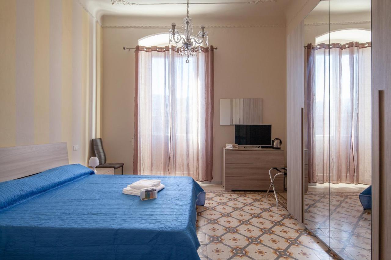 Rent Rooms Специя Экстерьер фото